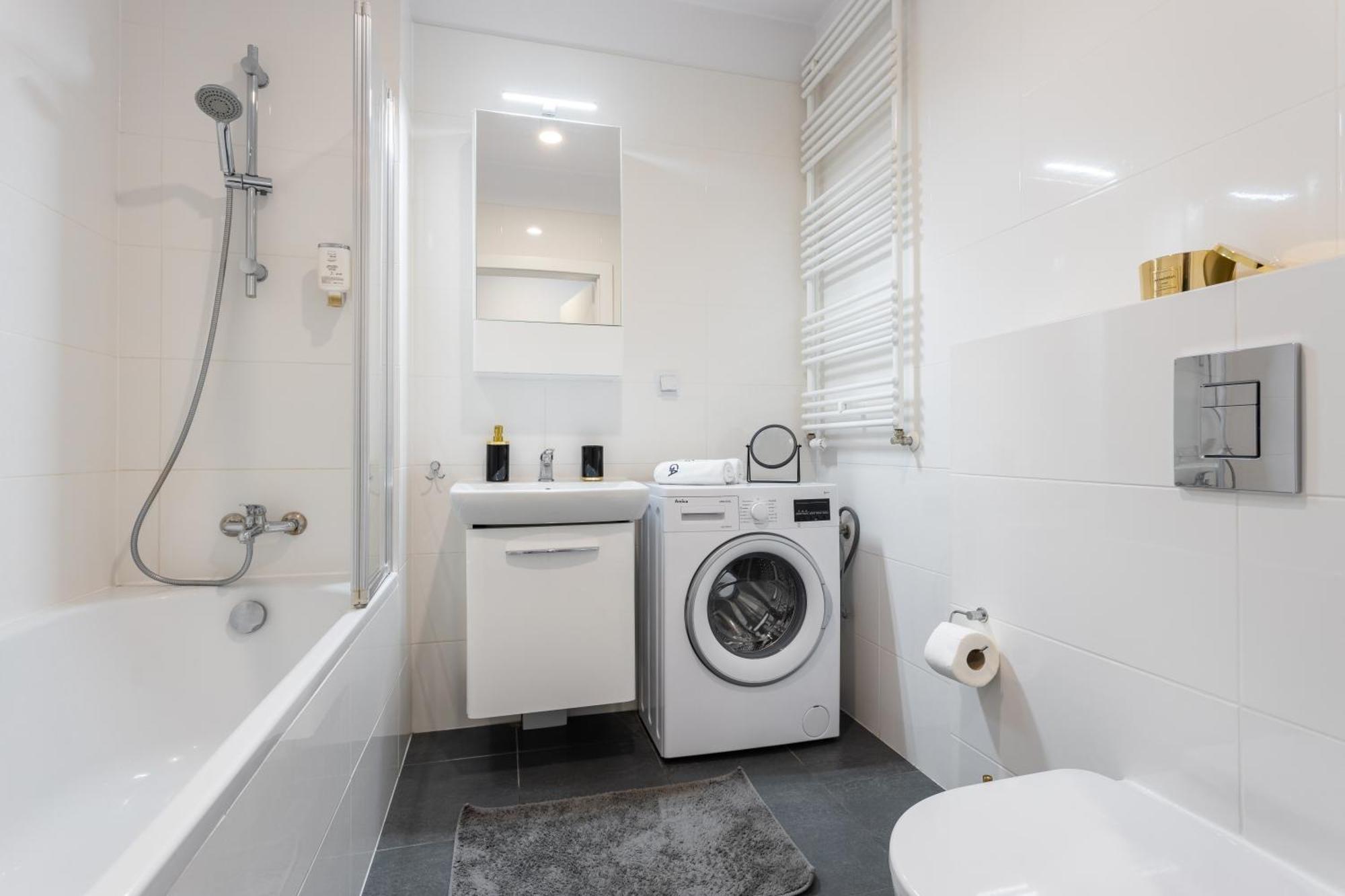Urban Chic - Pereca - Rondo Onz - Luxury Warsaw Stays - 14 People Exterior foto